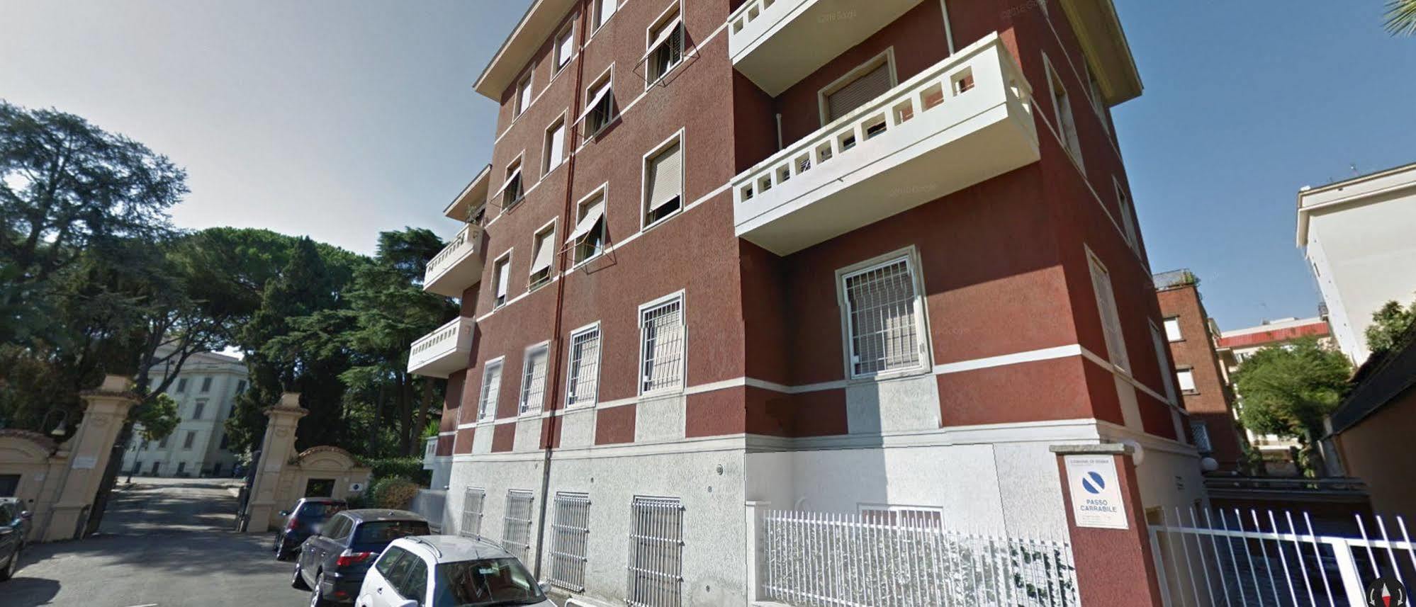 B&B Ai 2 Papi Rom Exterior foto